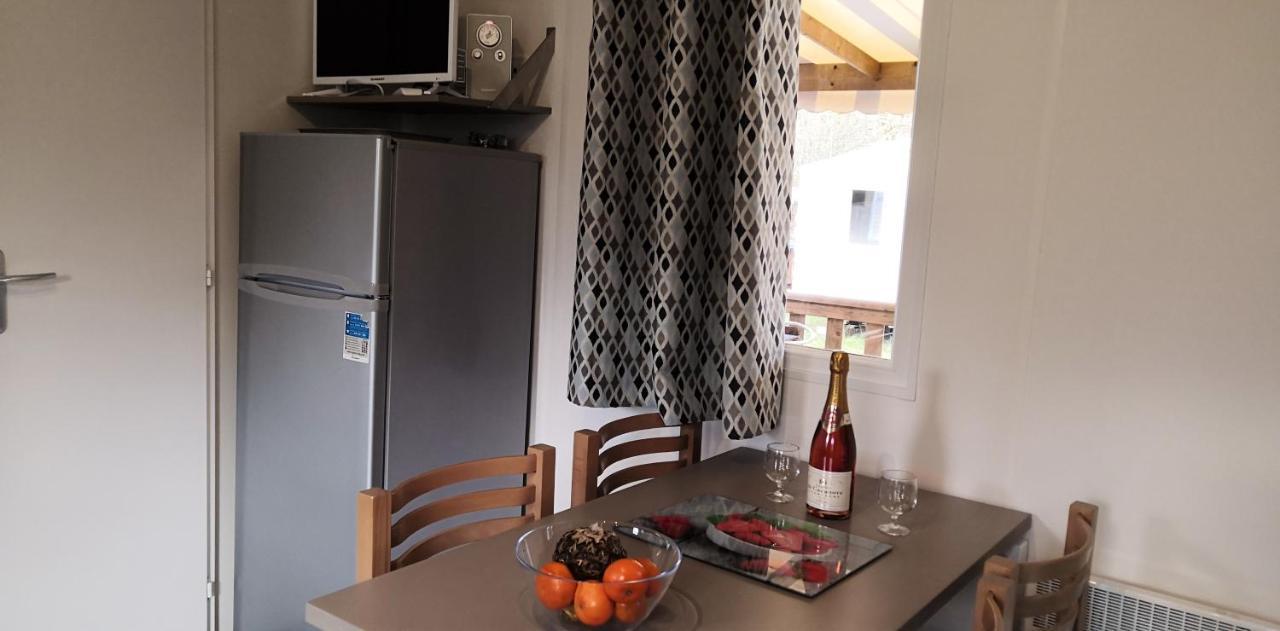 Bungalow Charmant Onzain + Piscine Bagian luar foto