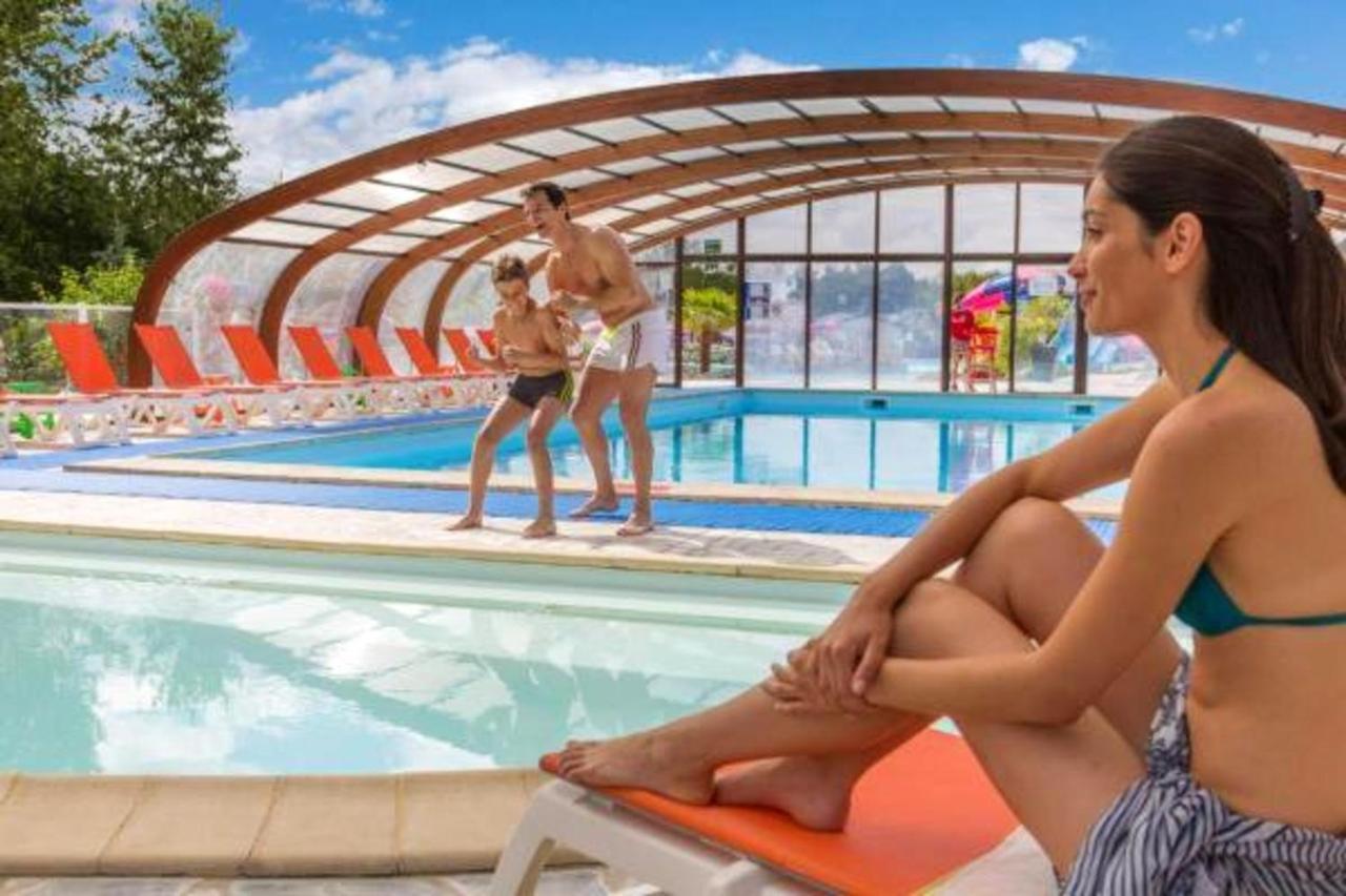 Bungalow Charmant Onzain + Piscine Bagian luar foto