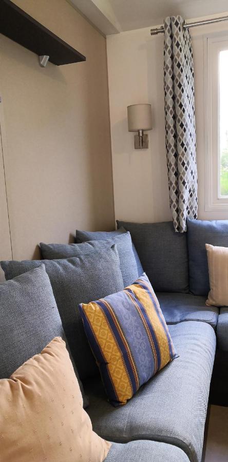 Bungalow Charmant Onzain + Piscine Bagian luar foto